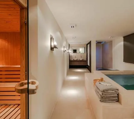 וילה Sleeps 14 Pool Air Con Wifi