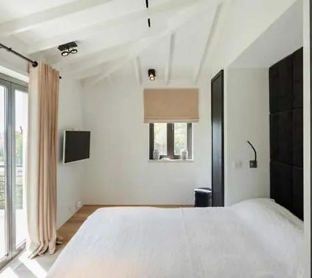 Sleeps 14 Pool Air Con Wifi Villa *